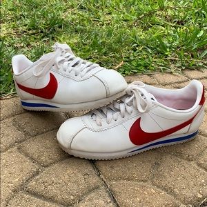 nike retro shoes